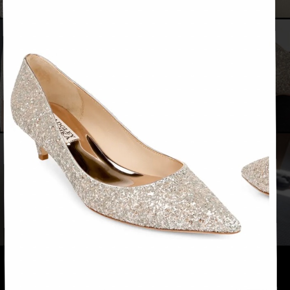 NWT Badgley Mischka Madison kitten heel